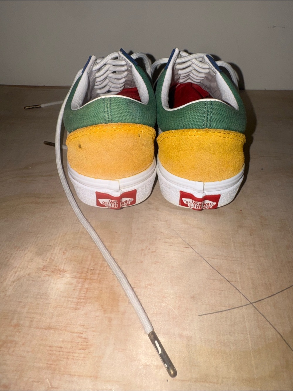 Vans Kids Low-Top Sneakers in Green and Yellow Suede